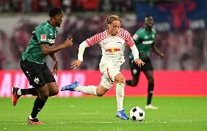 德天空：哈维-西蒙斯将首发出战拜仁，球员仍然只想加盟切尔西